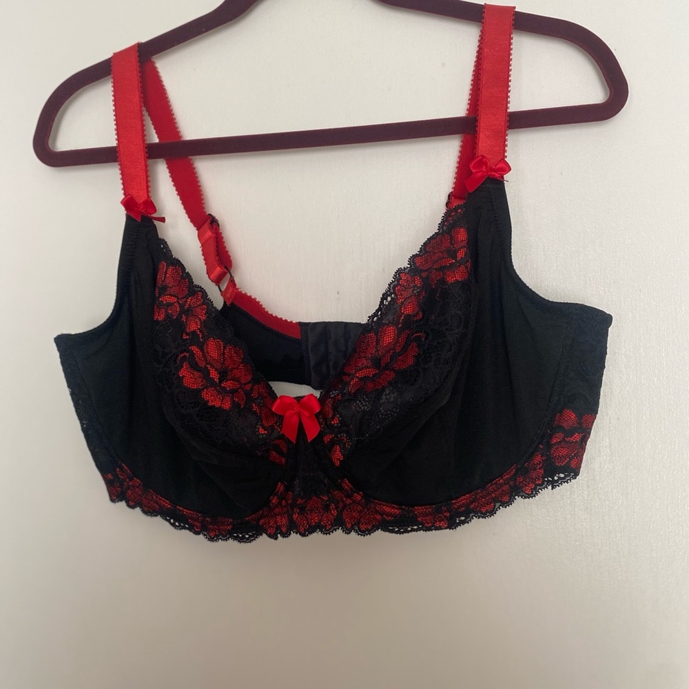 Adore Me Black and Red Floral Lace Bra